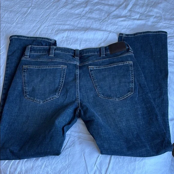 Denver Hayes Men's Blue Jeans - Picture 4 of 6